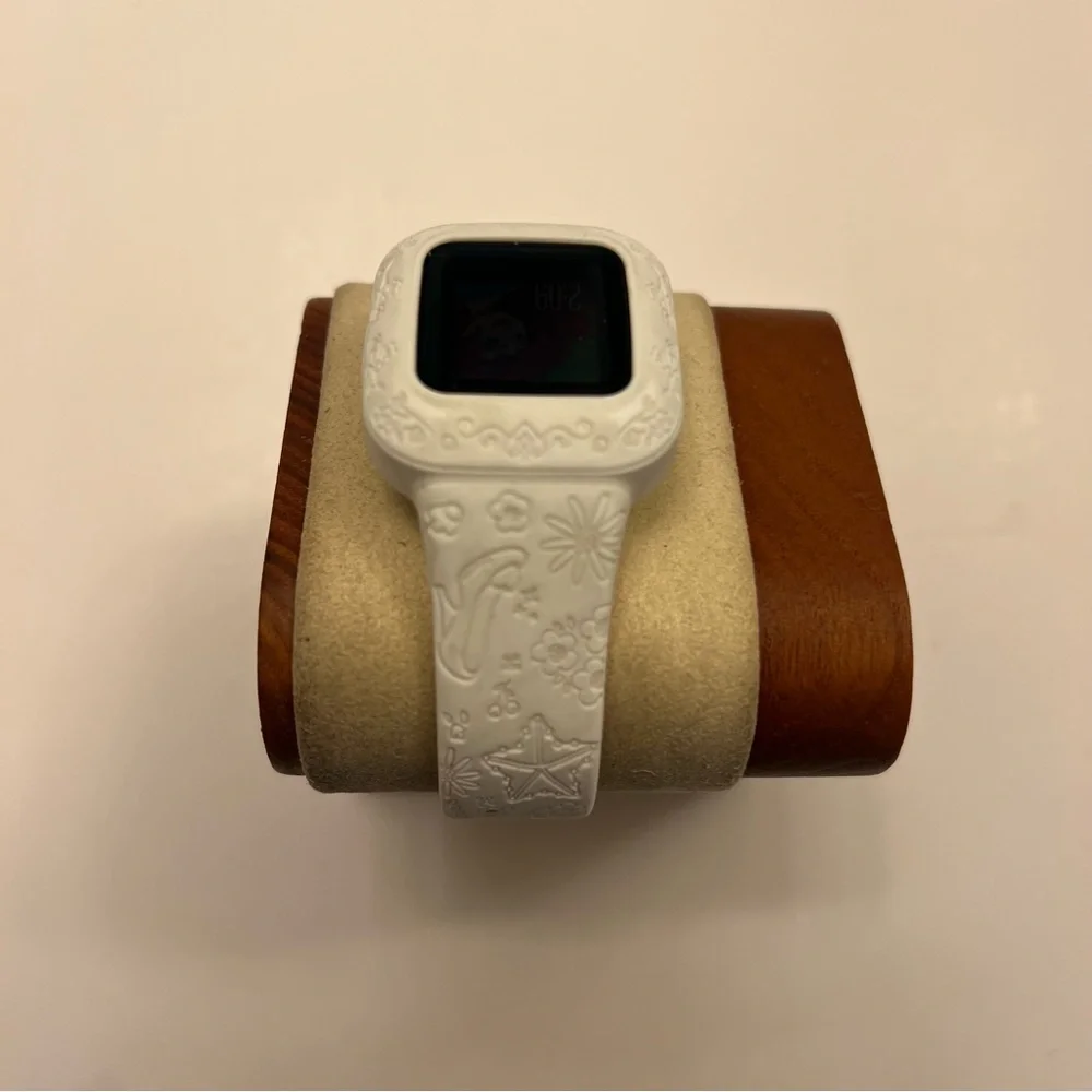 Garmin‎ Vivomove Jr.3 (full set, MSRP 139$)